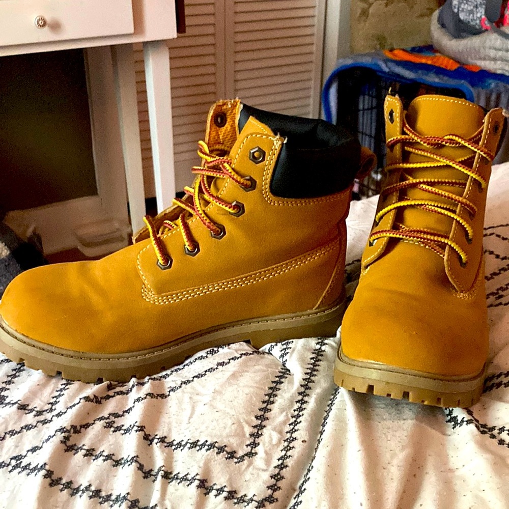 Mens Ozark Trail Boots